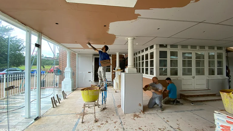 Fireline plasterboard boarding and skim coat plaster finish